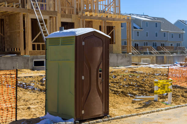 Best Portable restroom solutions  in Beeville, TX